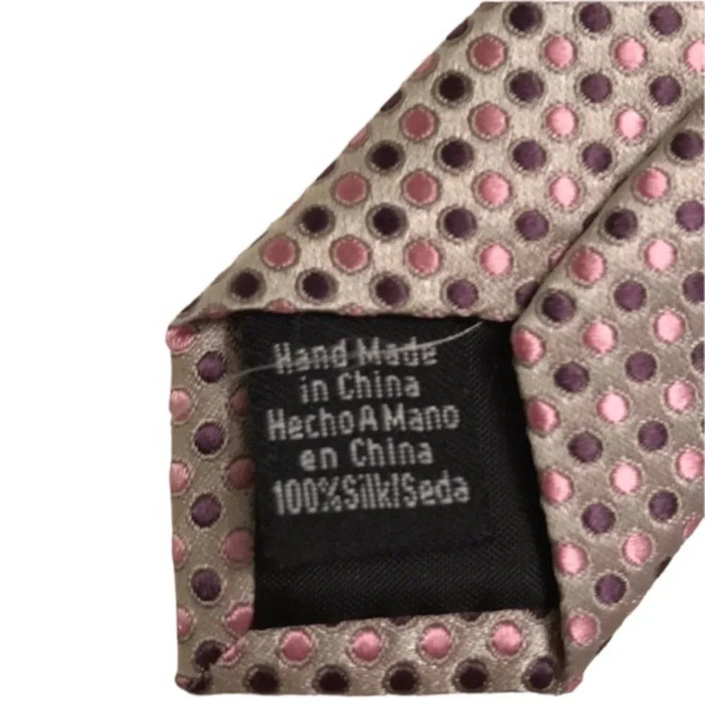 Great‎ Tie